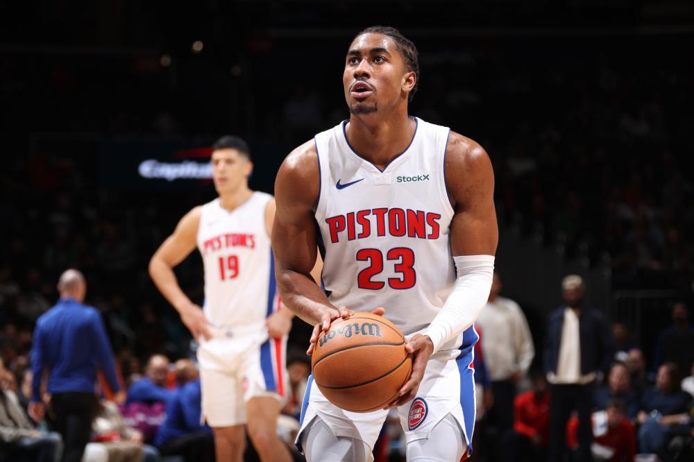 嫌强奸被捕 嫌强奸被捕